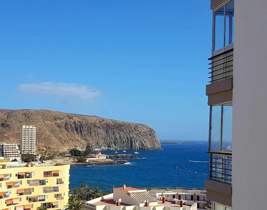 First Line, Upscale Apartment Los Cristianos! Free Parking Arona  Exterior foto